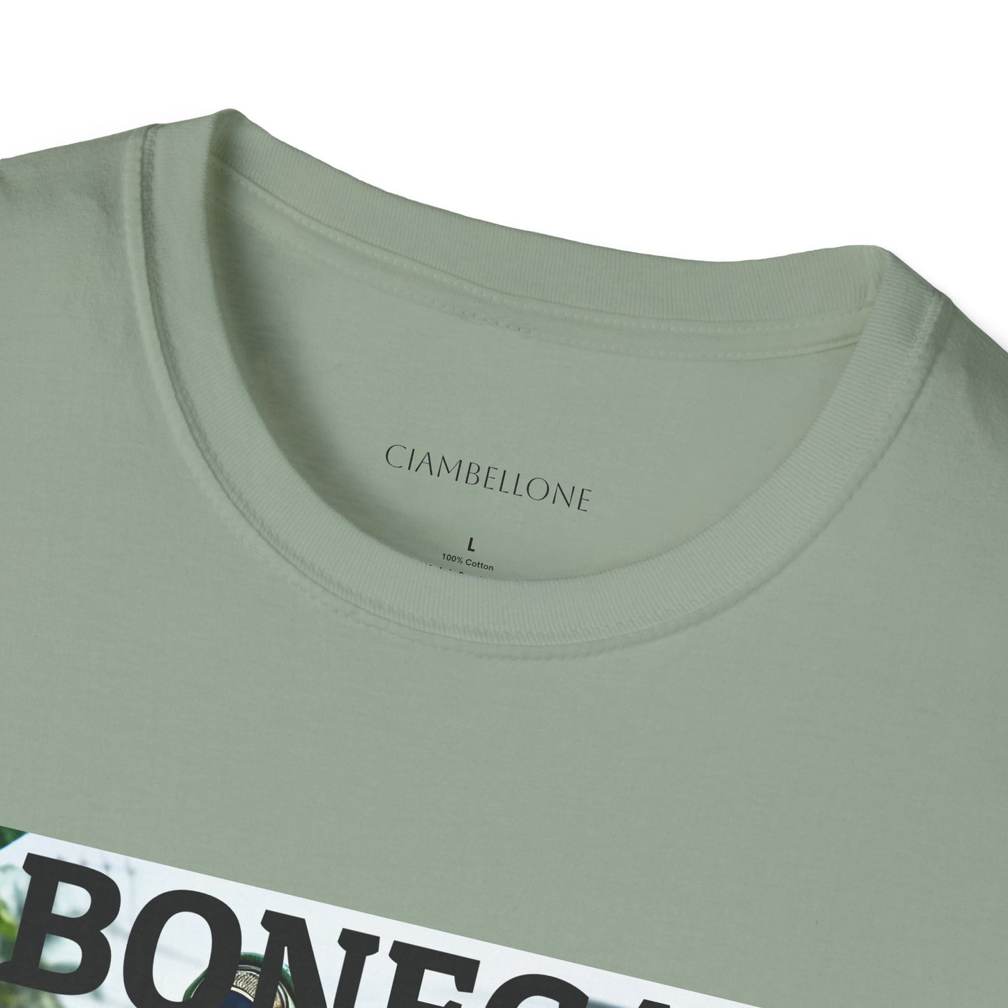 Boneca Ambalabu Unisex Graphic T-Shirt